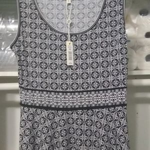 Max Studio Sleeveless Dress XS Black and White